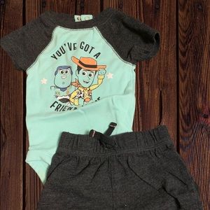 Toy story baby boy shorts and T-shirt  0-3 month